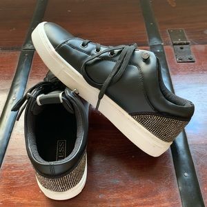 GUESS black sneakers